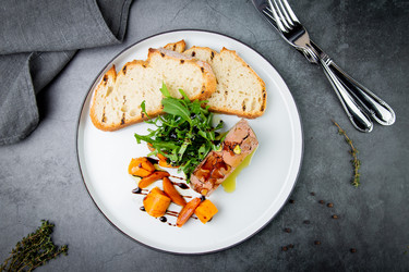 Similar image 21658330