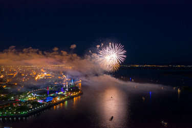 Similar image 21650587