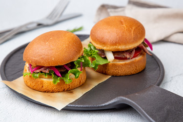 Similar image 21658024