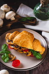 Similar image 21651887