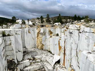 Similar image 21654510