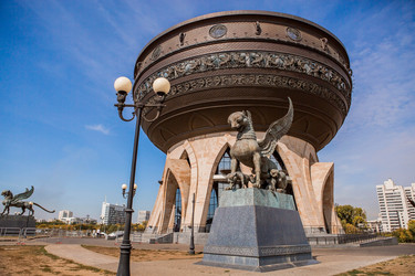 Similar image 21654010