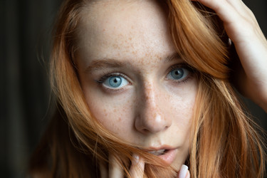 Similar image 21653763