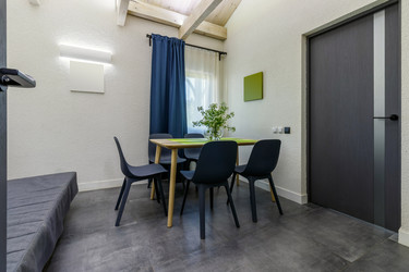 Similar image 21656010