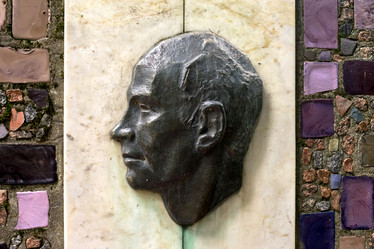 Similar image 21655971