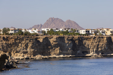 Similar image 21662544