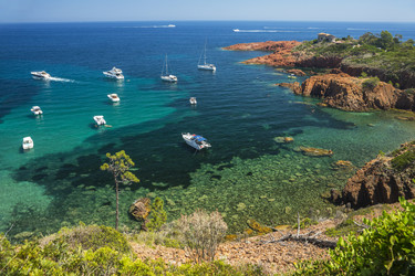 Similar image 21662316