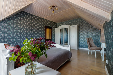 Similar image 21662710