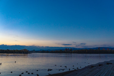 Similar image 21670211