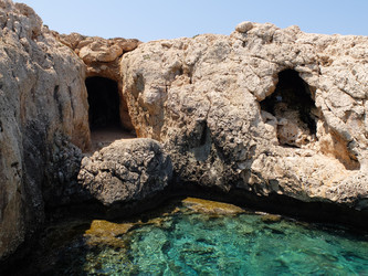 Similar image 21677136