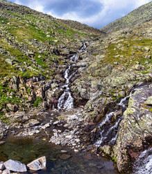 Similar image 21667550