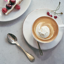 Similar image 21663832