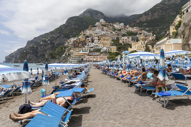 Similar image 21663501