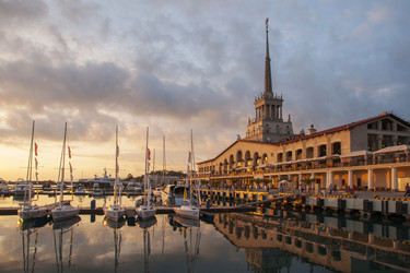 Similar image 21664080