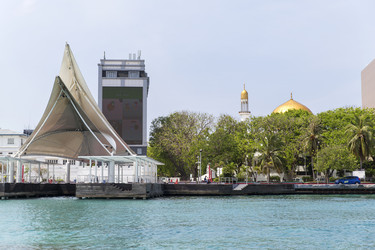 Similar image 21664219