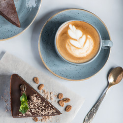 Similar image 21669063