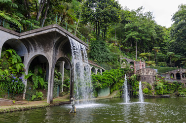 Similar image 21668072