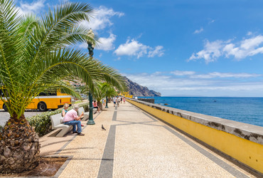 Similar image 21668158