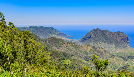 Similar image 21668180