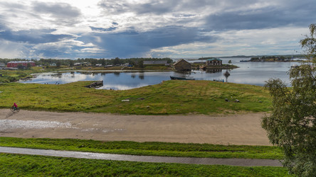 Similar image 21668657