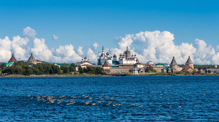 Similar image 21668750