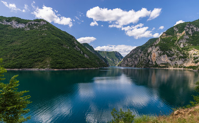 Similar image 21669206