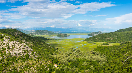 Similar image 21669213