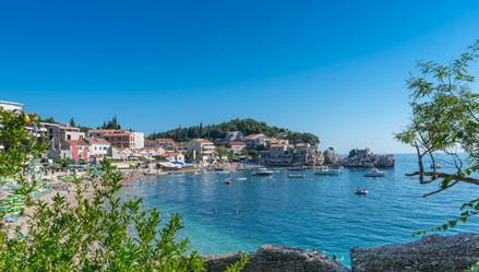 Similar image 21669231