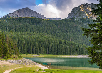 Similar image 21669246