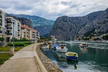 Similar image 21669911