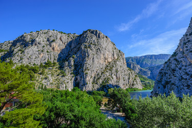 Similar image 21669924