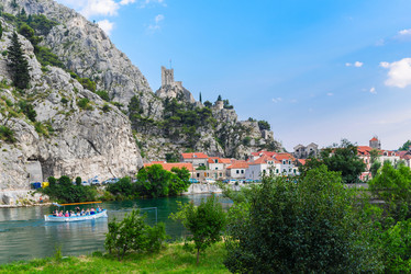 Similar image 21669937