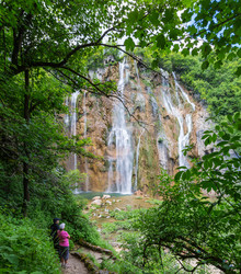 Similar image 21670686