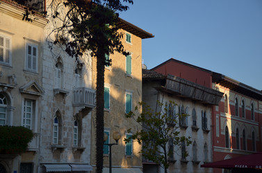 Similar image 21672886