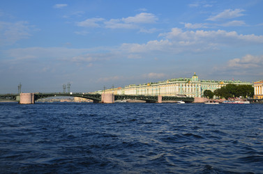 Similar image 21676511