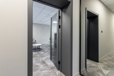 Similar image 21677847