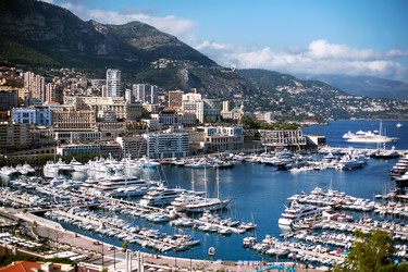 Similar image 21675847