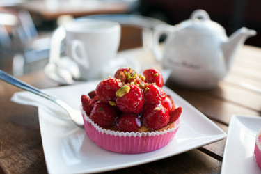 Similar image 21675896