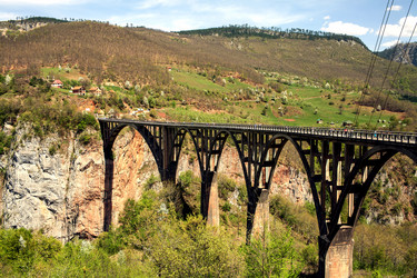 Similar image 21675943