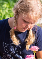 Similar image 21681690