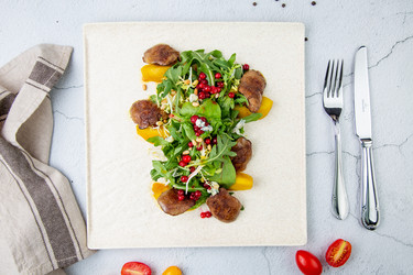 Similar image 21683150