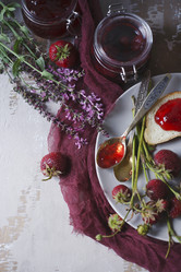 Similar image 21680355