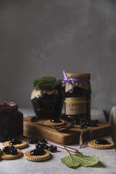 Similar image 21680288