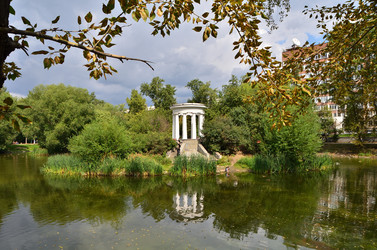 Similar image 21679795