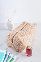 Similar image 21680302