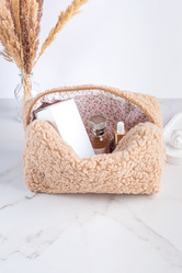 Similar image 21680303