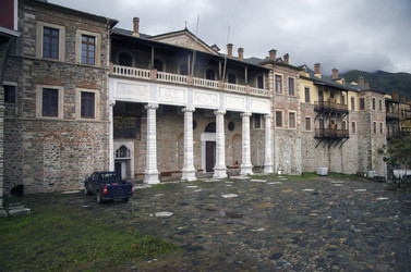 Similar image 21686043