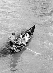 Similar image 21686106