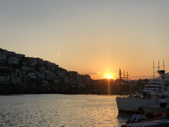 Similar image 21699679