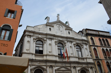 Similar image 21693860